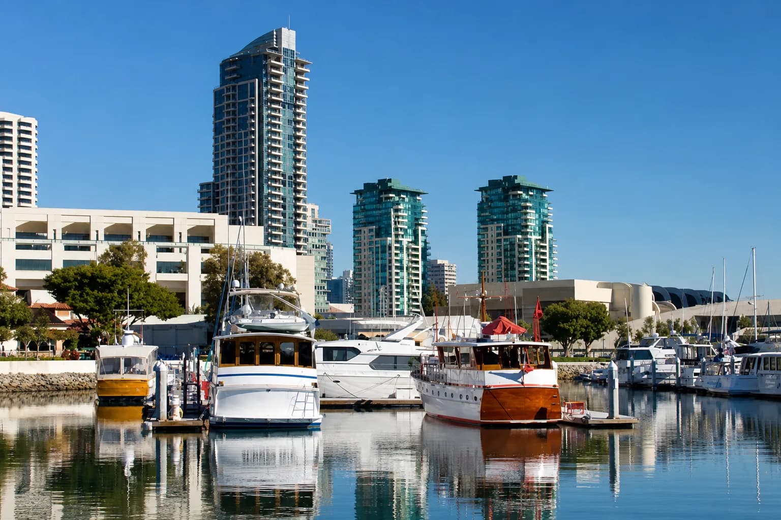 Columbia, Downtown San Diego, California